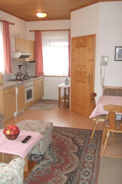 Pension Riedlsperger Saalbach-Hinterglemm Ruang foto