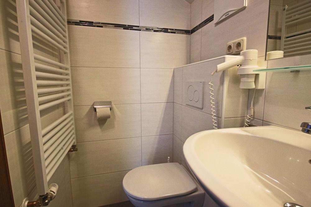 Pension Riedlsperger Saalbach-Hinterglemm Bagian luar foto