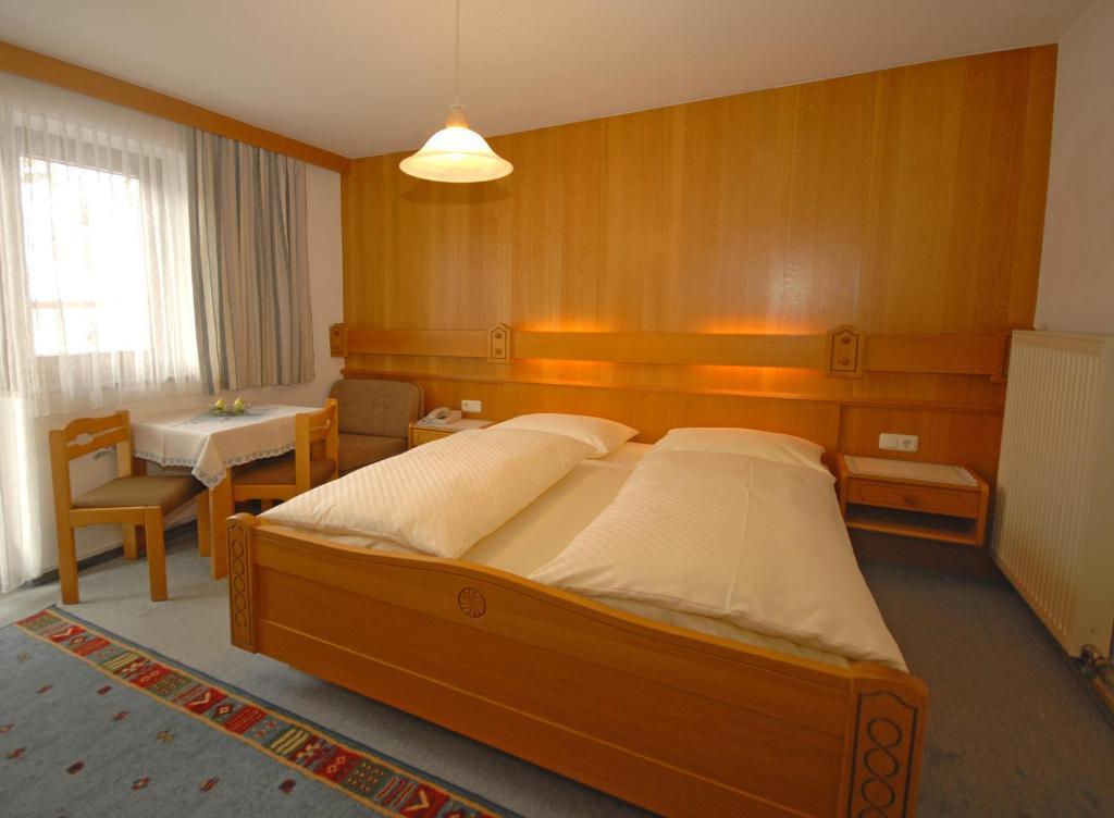 Pension Riedlsperger Saalbach-Hinterglemm Ruang foto