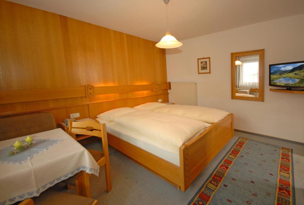 Pension Riedlsperger Saalbach-Hinterglemm Ruang foto