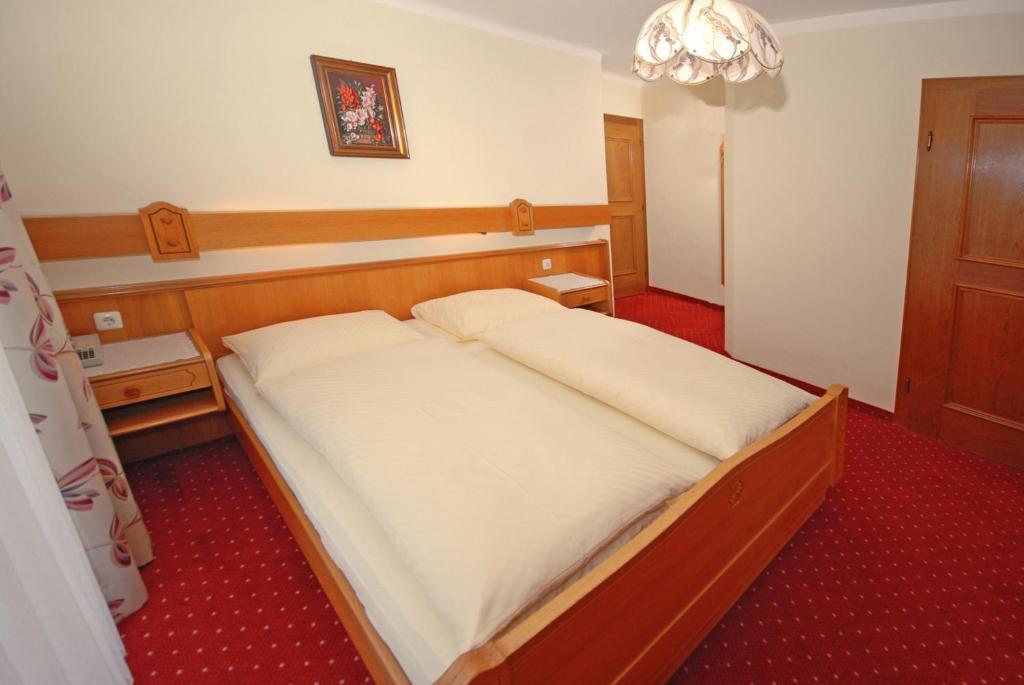 Pension Riedlsperger Saalbach-Hinterglemm Ruang foto