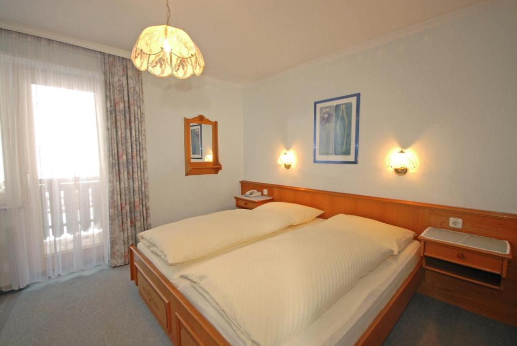 Pension Riedlsperger Saalbach-Hinterglemm Ruang foto