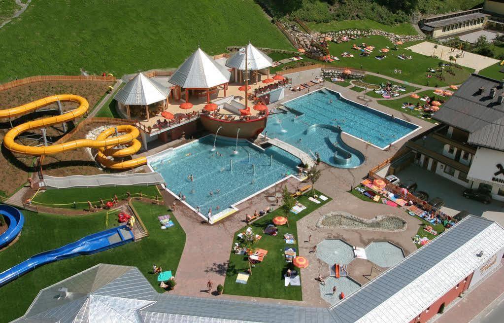 Pension Riedlsperger Saalbach-Hinterglemm Bagian luar foto
